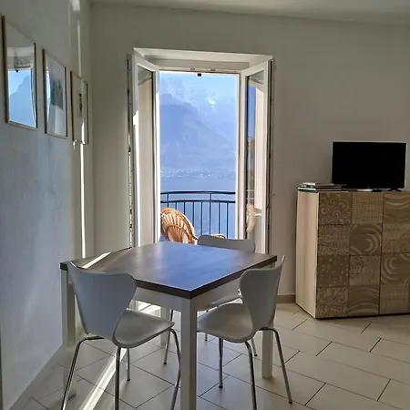 Domus Graziana - Front Apartment